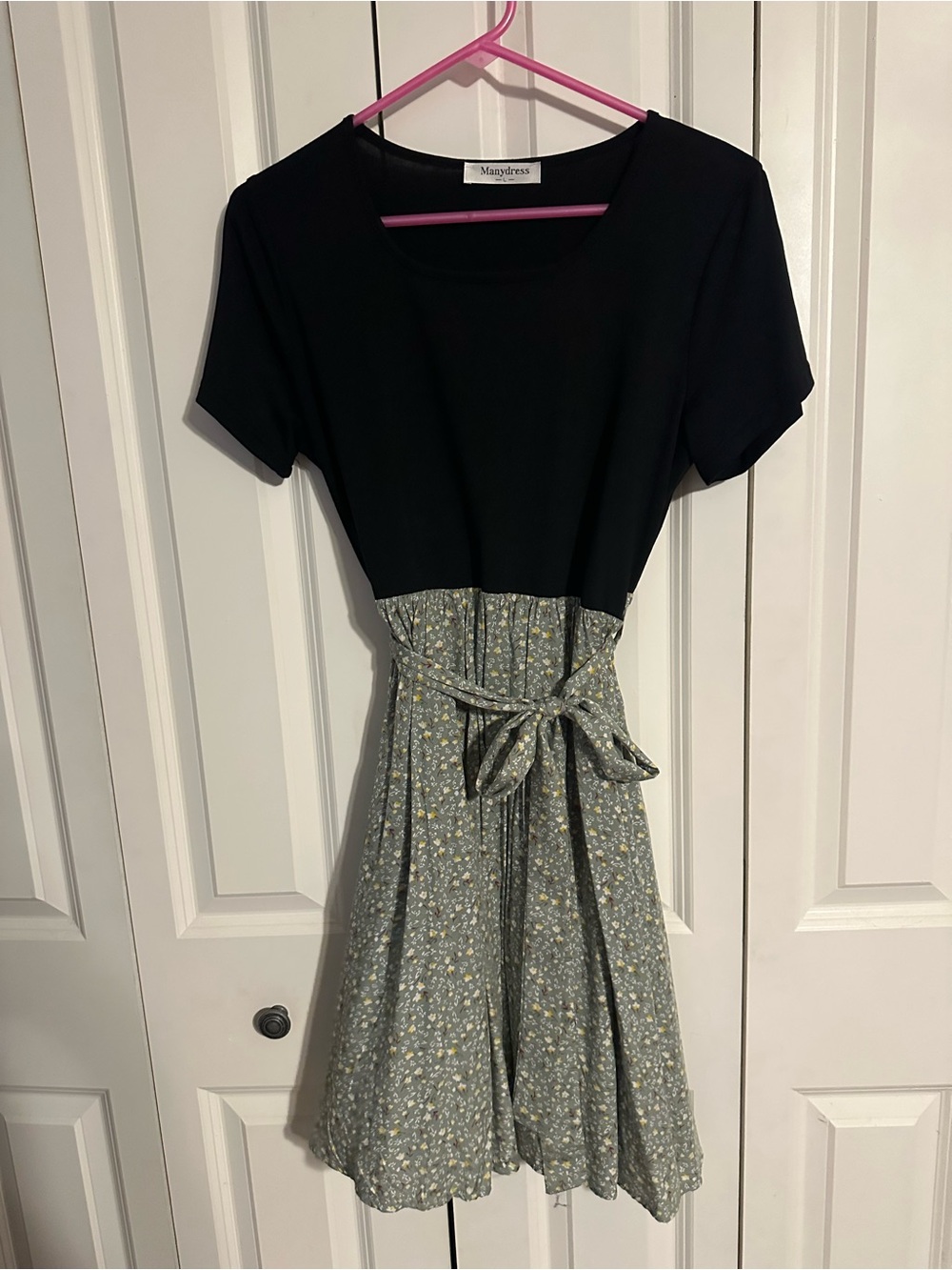 Black and Sage Floral Waist-Tie Dress